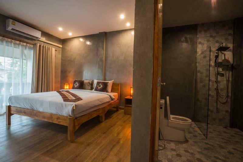Sriananpura Hotell Chiang Mai Eksteriør bilde